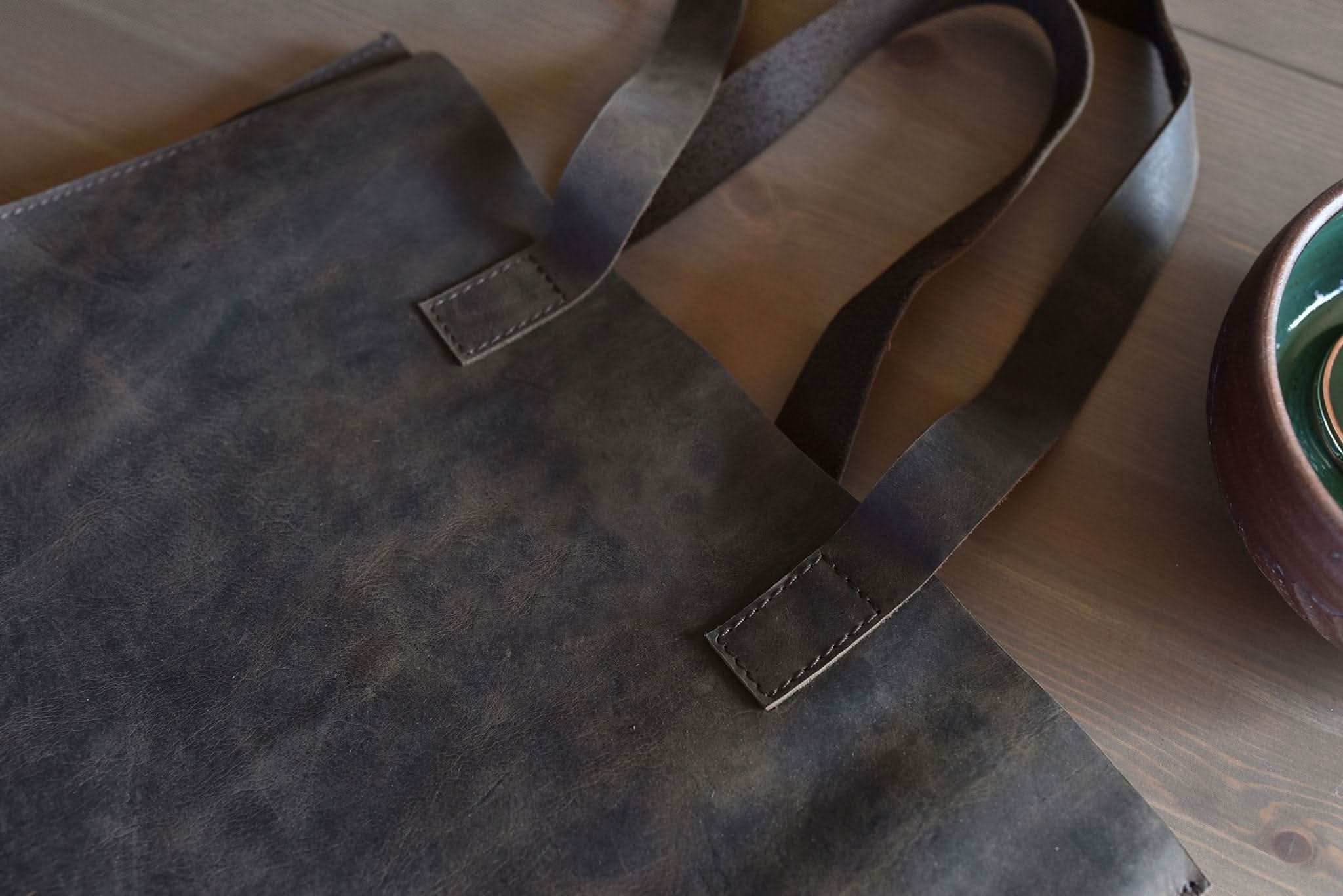 Heritage Raw - Edge Leather Tote - Zhoras333 US