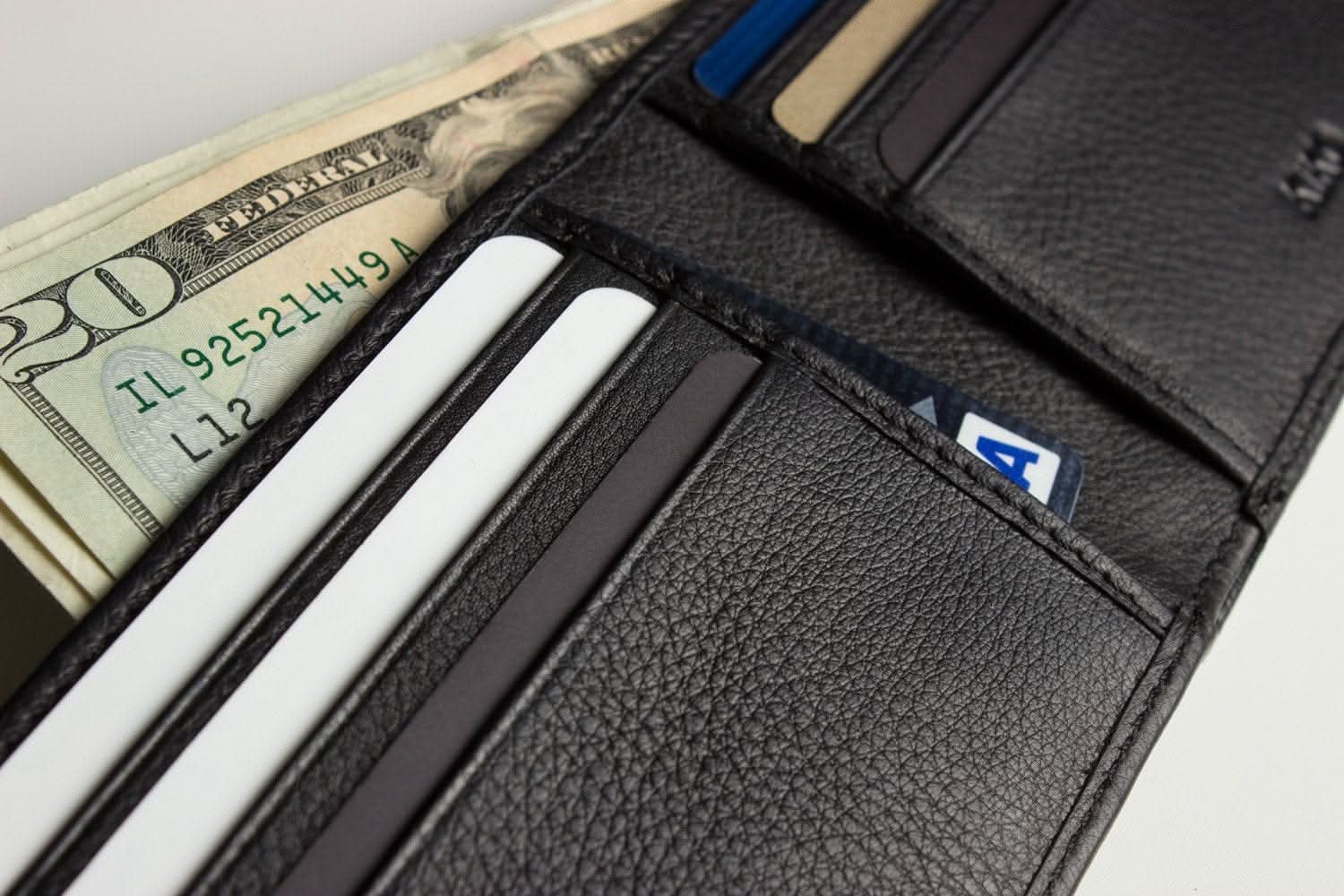 Cowhide Bifold Wallet for Men - Zhoras333 US