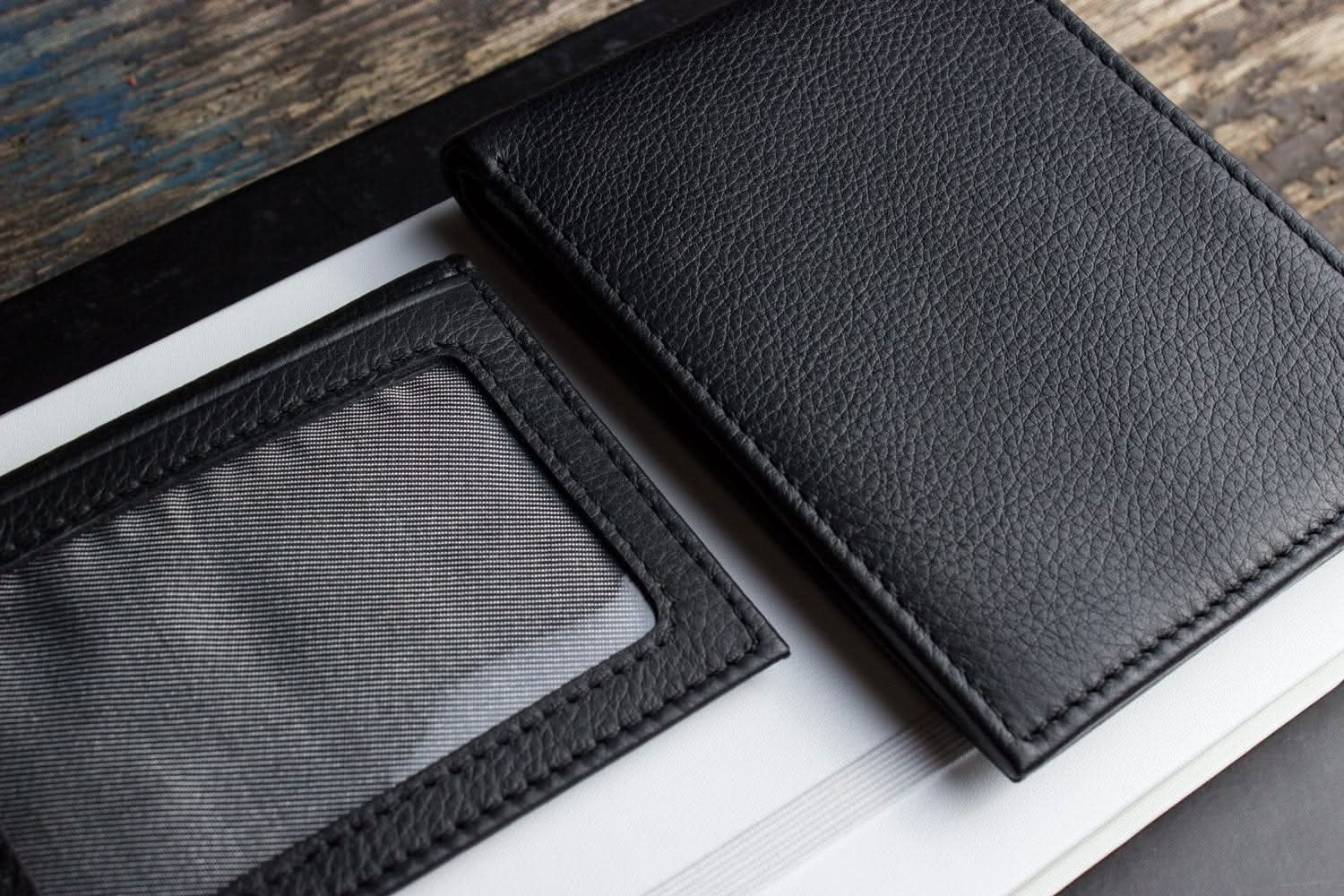 Cowhide Bifold Wallet with ID Window - Zhoras333 US