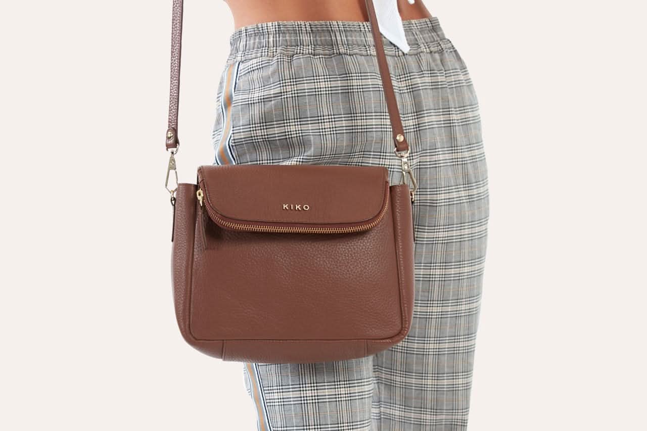 Pebble Foldover Magnetic Crossbody Bag - Zhoras333 US