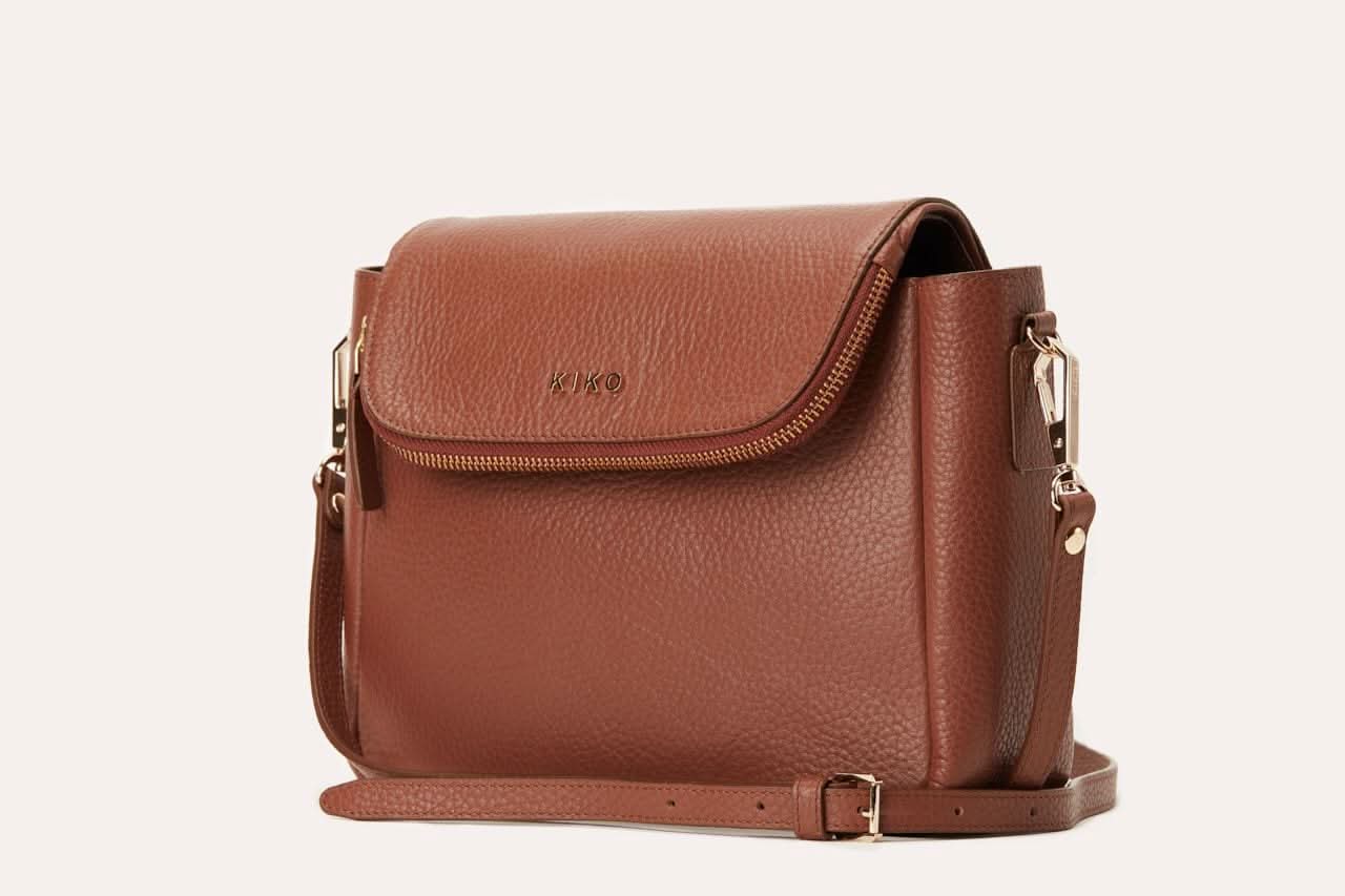 Pebble Foldover Magnetic Crossbody Bag - Zhoras333 US