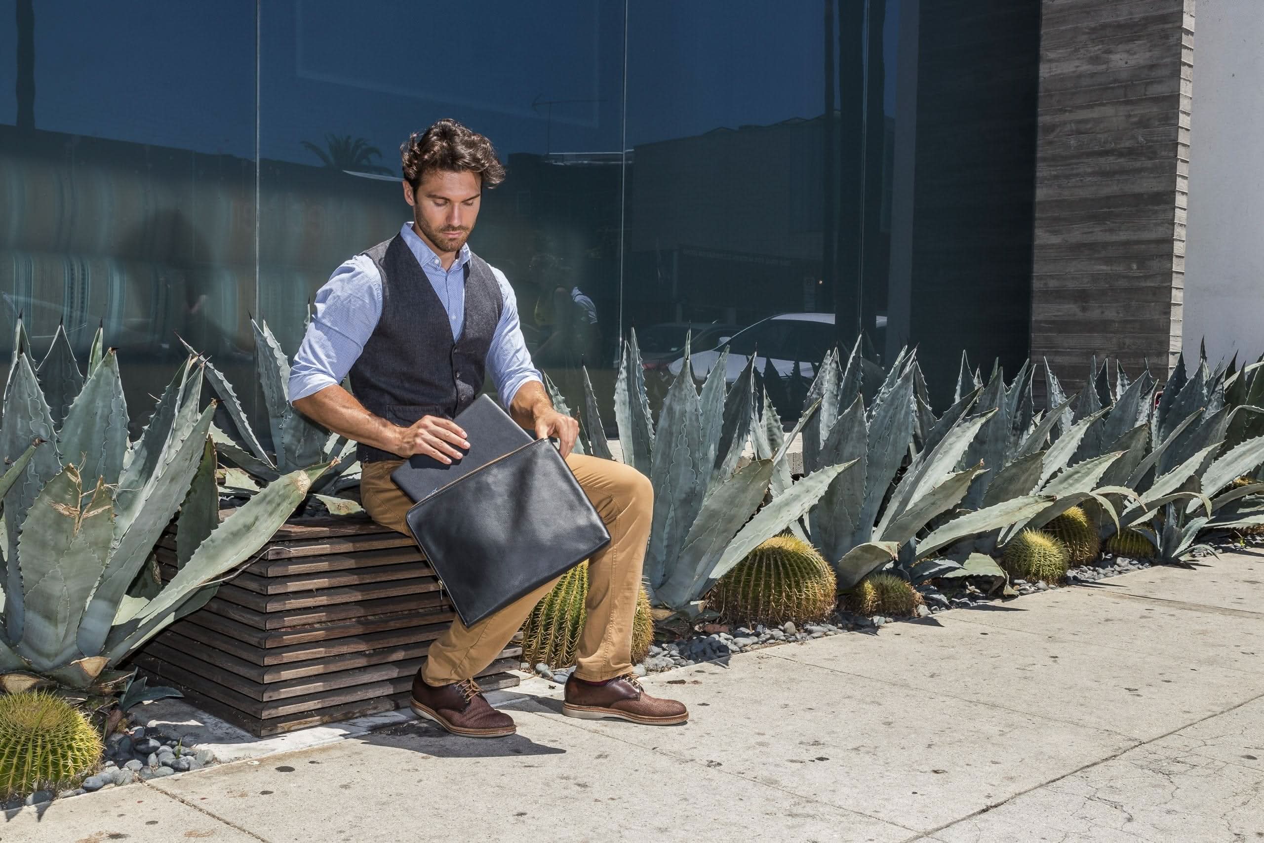 Leather Tech Portfolio with Laptop Sleeve - Zhoras333 US